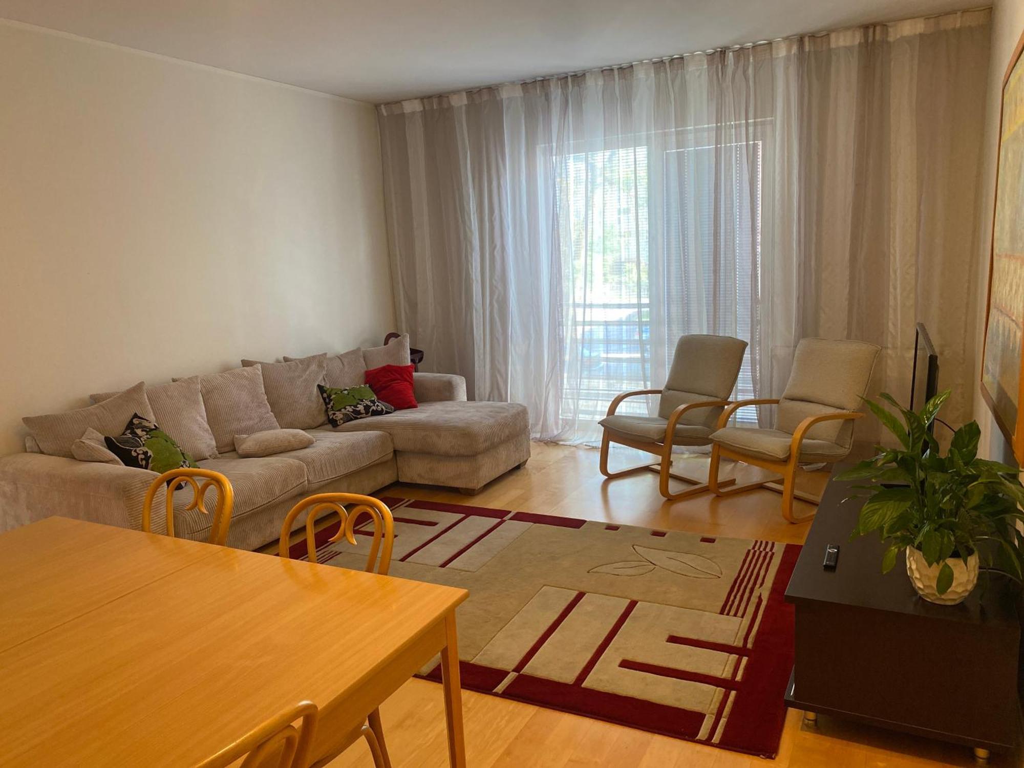 Kuressaare Tallinn Street Apartments Buitenkant foto